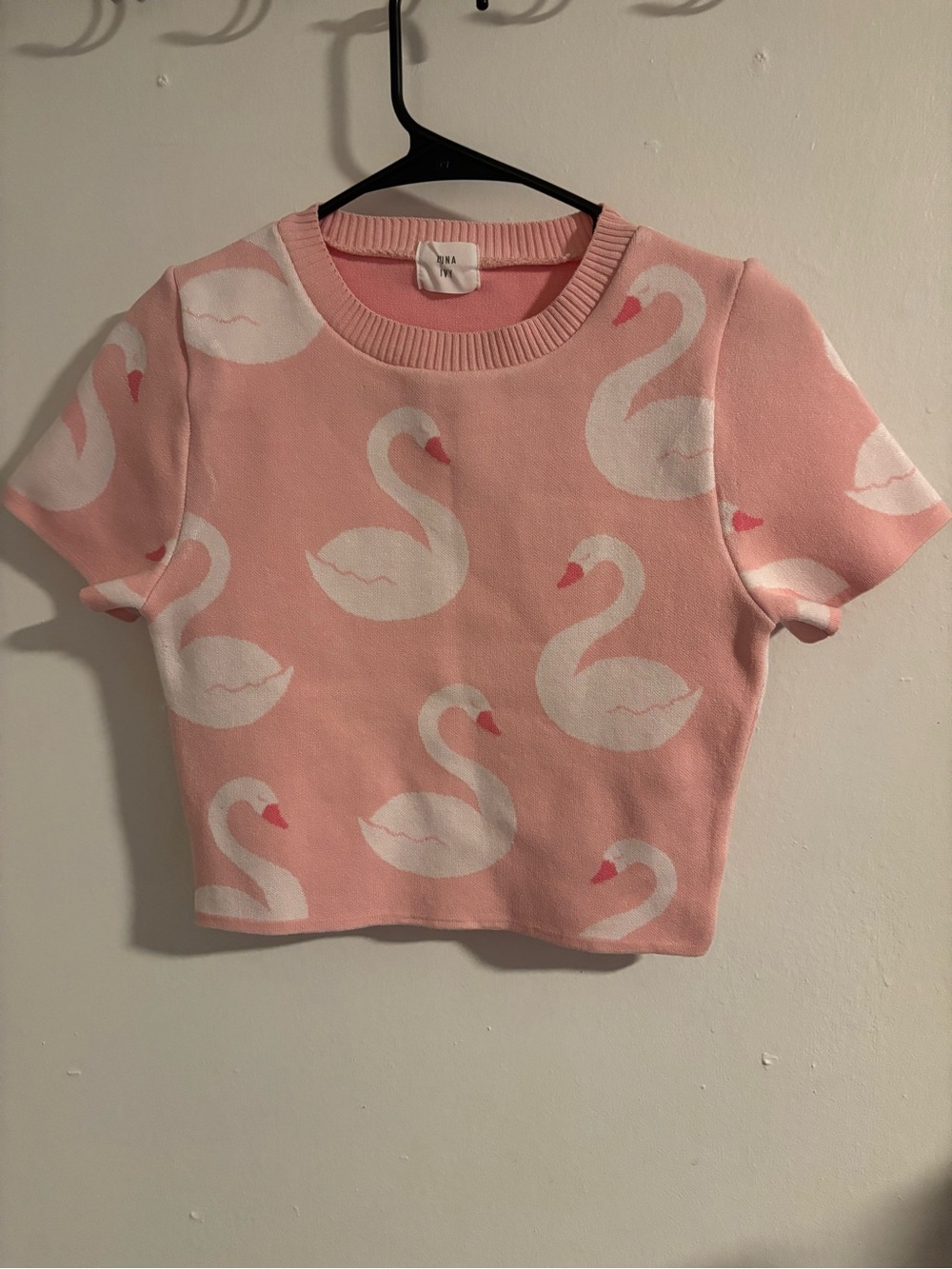 Luna Ivy Women’s M/L Pink Swan Print Cropped Knit Short Sleeve Top